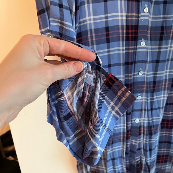 Long Plaid Dress by Love Tree Los Angelos. Front is just below knee,back is long - Picture 2 of 6